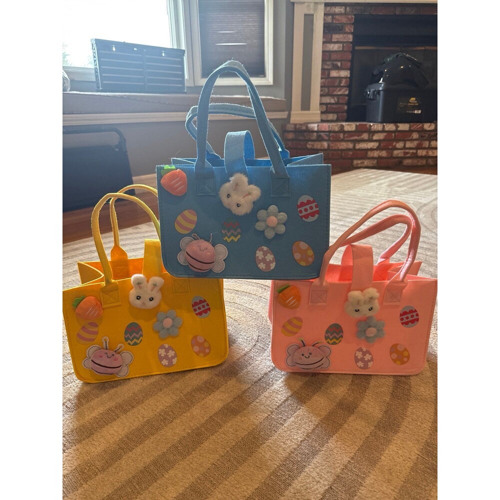 Felt EASTER baskets / totes with plushie bunnies, carrots, bumble bees